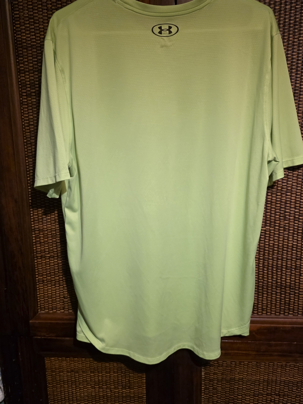 Under Armour Men’s Light Green Short-Sleeve Performance Tee Size Large EUC - Picture 2 of 3